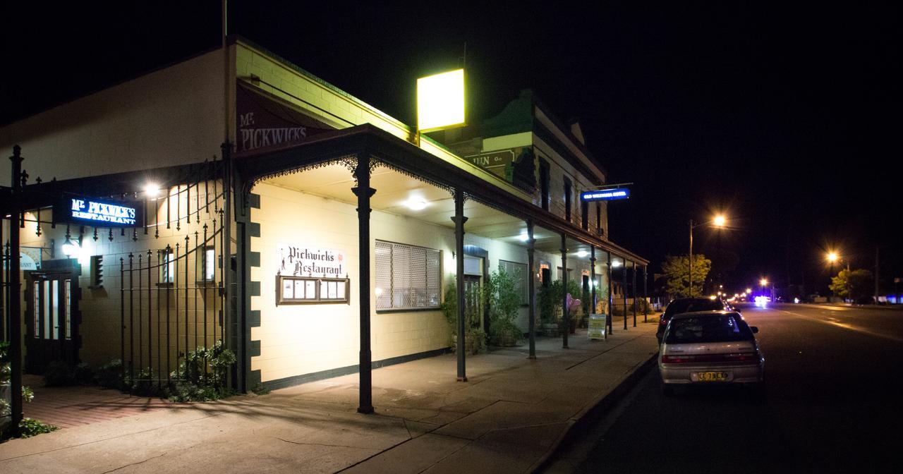 Old Willyama Motor Inn โบรเคนฮิลล์ ภายนอก รูปภาพ